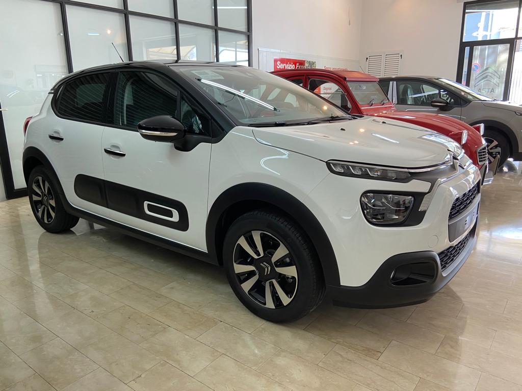 Citroen C3 MAX 1.2 PURE TECH 1.2 83 CV     OFFERTA KM0